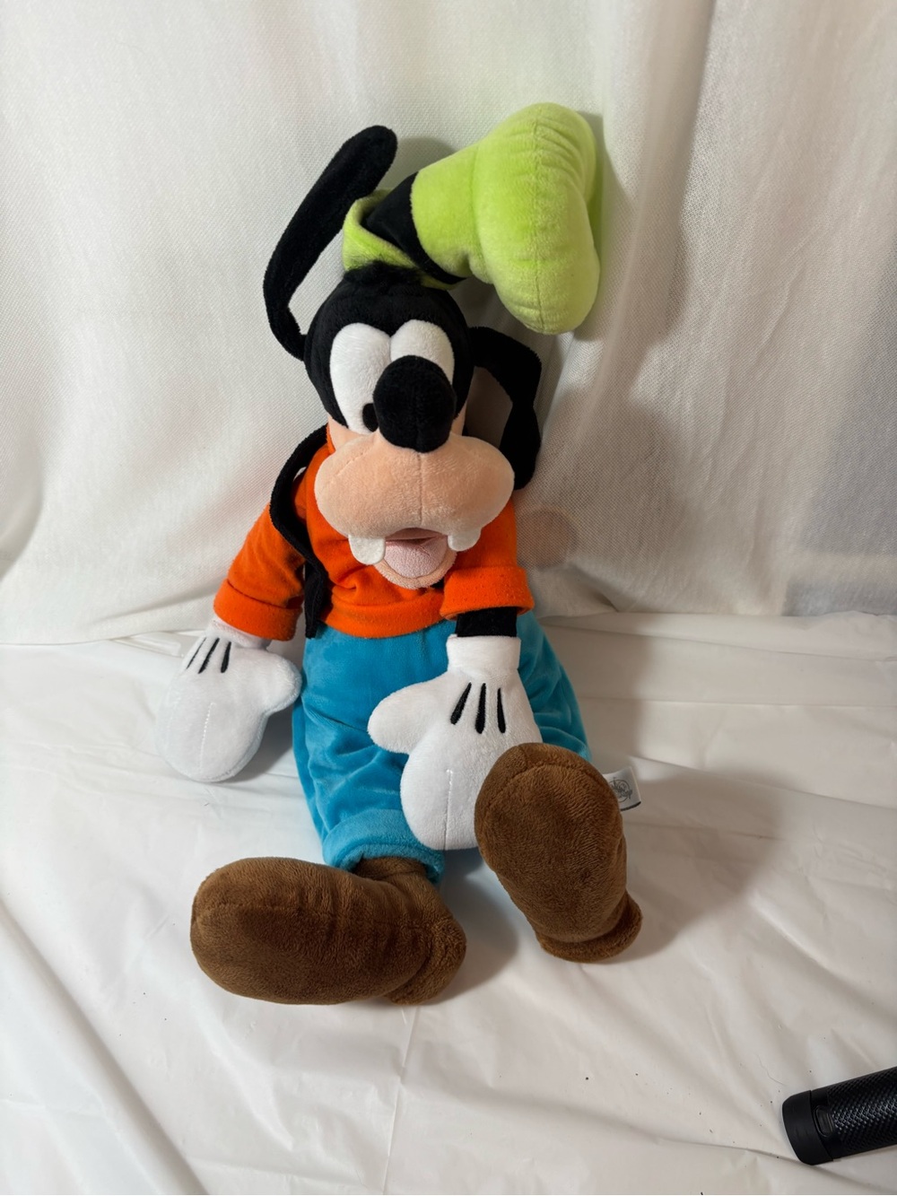 Disney Goofy Plush Toy - Green Hat, Orange Shirt, Blue Pants